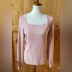 New - White House Black Market Dusty Rose colored top size Large.